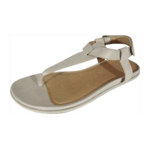 NIB gentle souls Oxford T-Strap Sandals